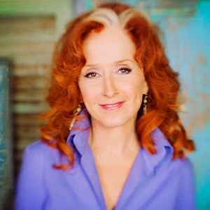 Bonnie Raitt Headshot